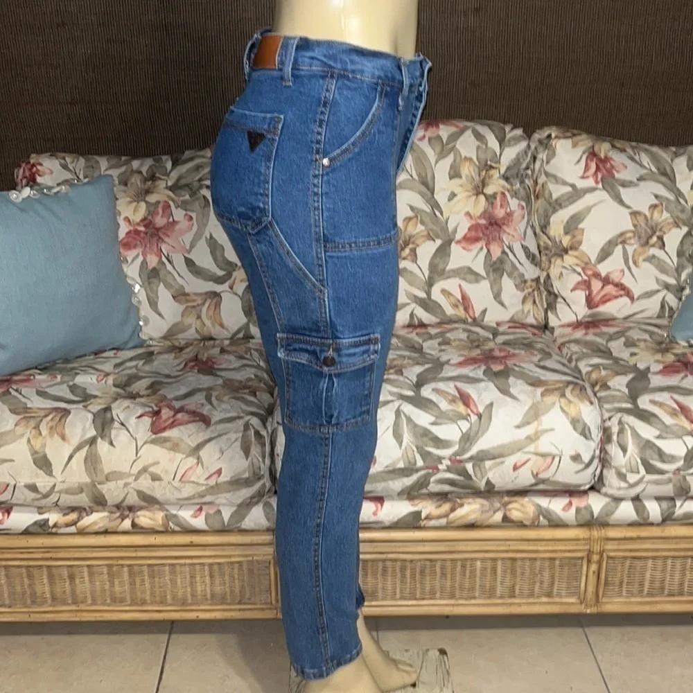 Celebrity Ace Blue Wash The MomsCargo Pocket Jeans - Picture 6 of 10